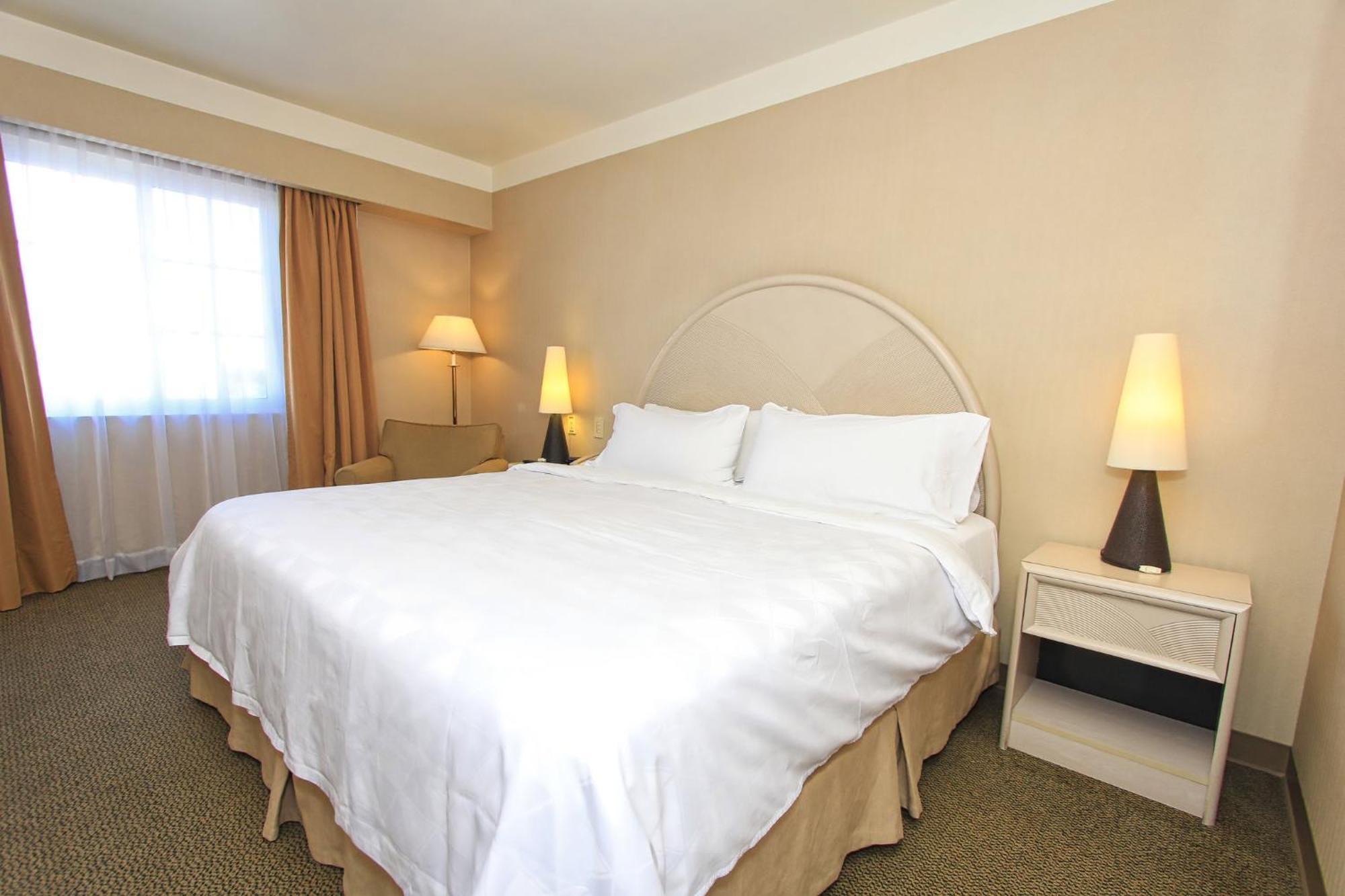 Holiday Inn Leon-Convention Center By Ihg Exterior foto